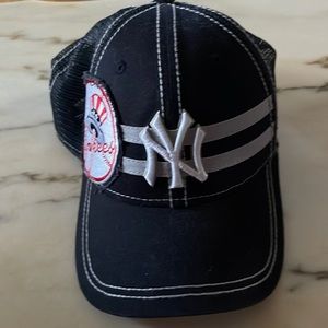 Yankees hat 39 brand size small-medium